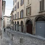 Alessandro 82 - Immobili E Soluzioni Rent * Bergamo