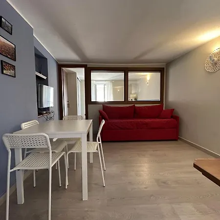 Alessandro 82 - Immobili E Soluzioni Rent Lägenhet Bergamo