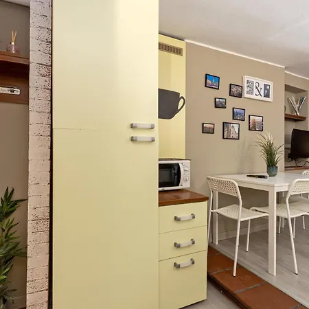 Alessandro 82 - Immobili E Soluzioni Rent Lägenhet Bergamo