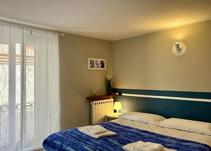 Alessandro 82 - Immobili E Soluzioni Rent Апартаменты