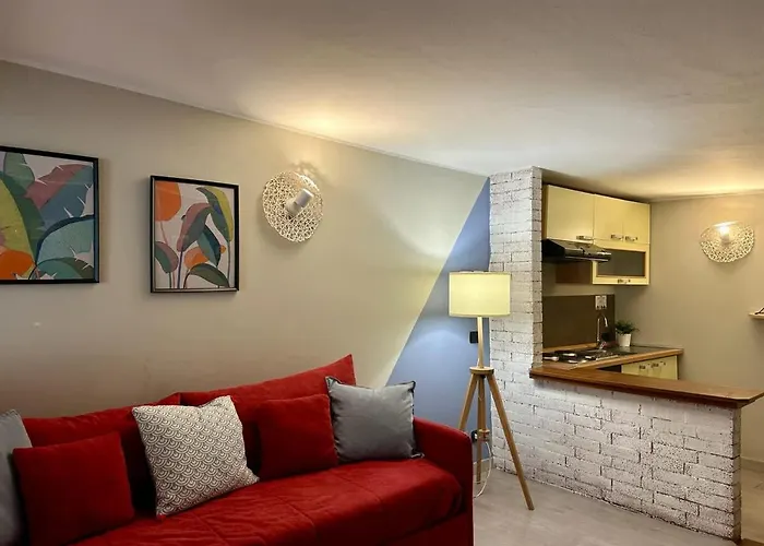 Alessandro 82 - Immobili E Soluzioni Rent *